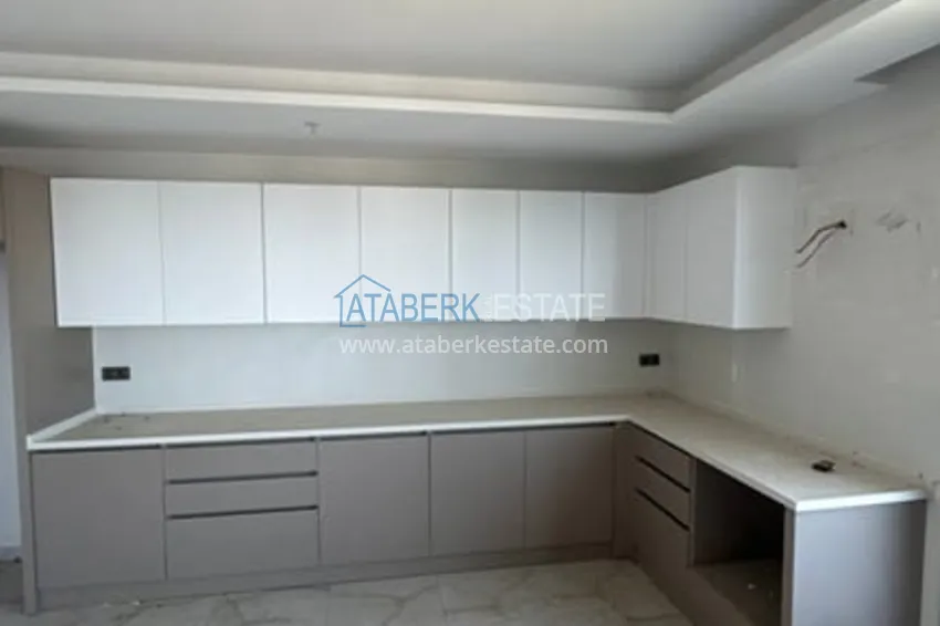 Приобрести Просторный пентхаус-дуплекс с открытым видом на море район Соли-Мерсин 11 