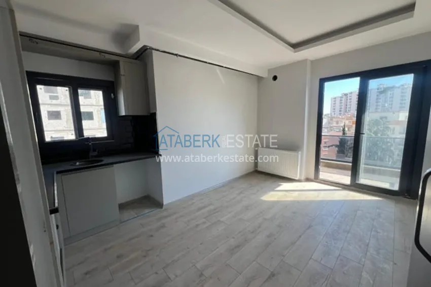 Приобрести Квартира 1+1 с видом на море в районе Мезитли-Мерсин 4 