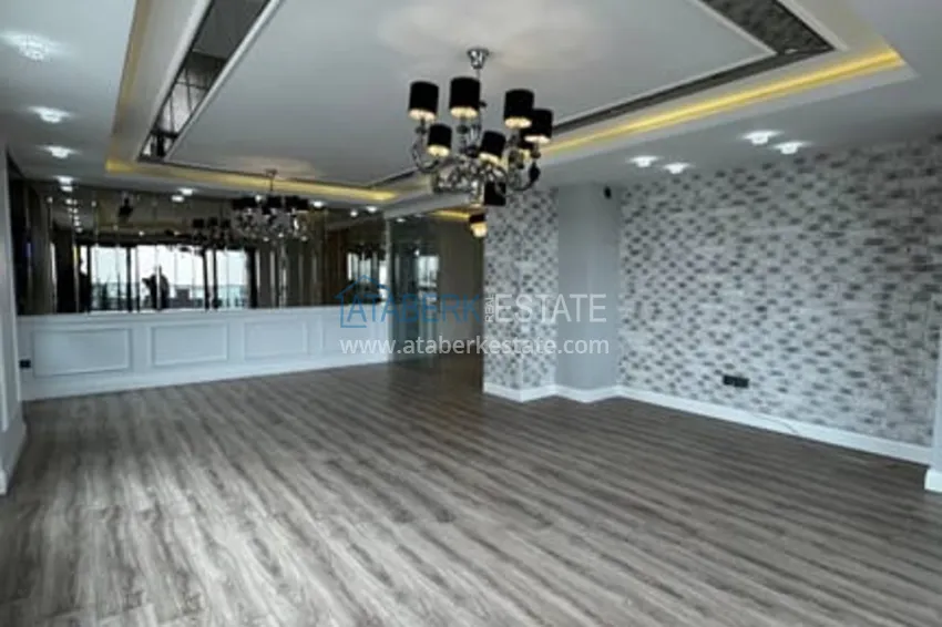 Приобрести Квартира 4+1 с роскошным ремонтом в комплексе отельного типа в районе Мезитли-Мерсин 6 