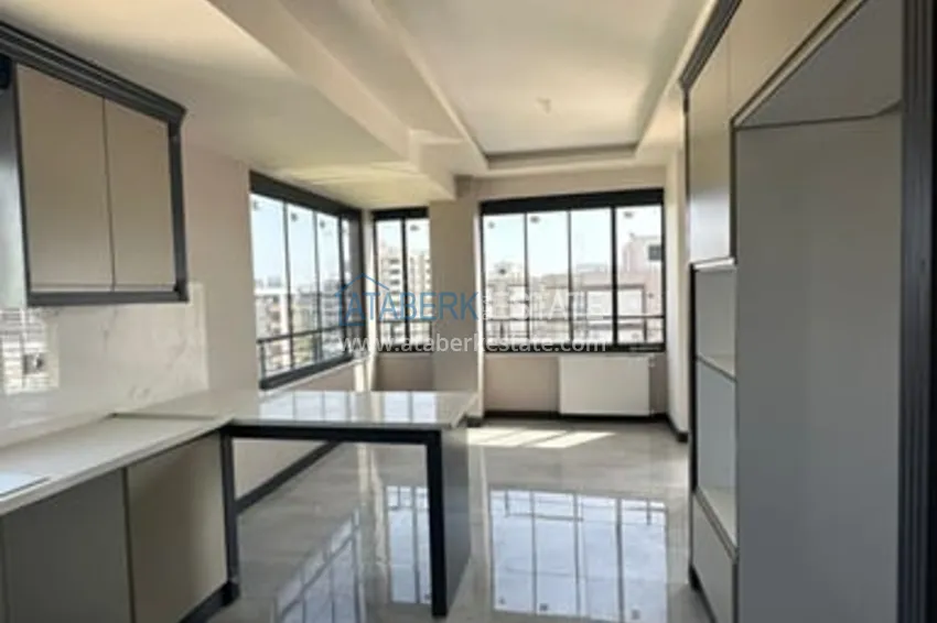 Приобрести Квартира 2+1 с чистовой отделкой в современном жилом комплексе Мезитли-Мерсин 2 