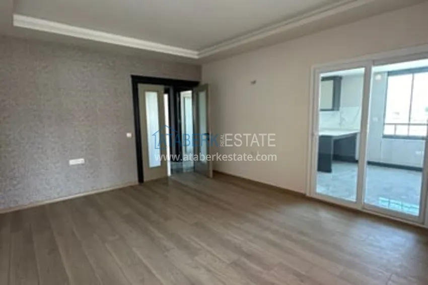 Приобрести Трехкомнатная квартира с чистовой отделкой и террасой район Мезитли-Мерсин 1 