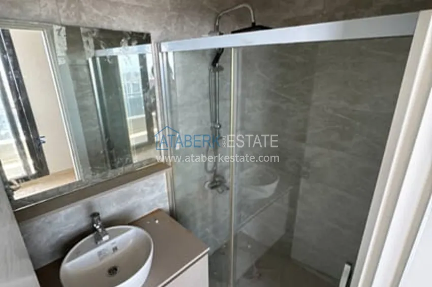 Приобрести Просторный пентхаус-дуплекс с открытым видом на море район Соли-Мерсин 40 