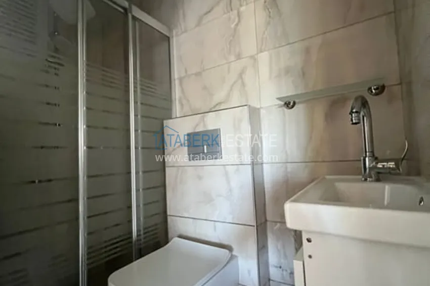 Приобрести Четырёхкомнатная квартира в 150 метрах от моря в районе Соли-Мерсин 9 