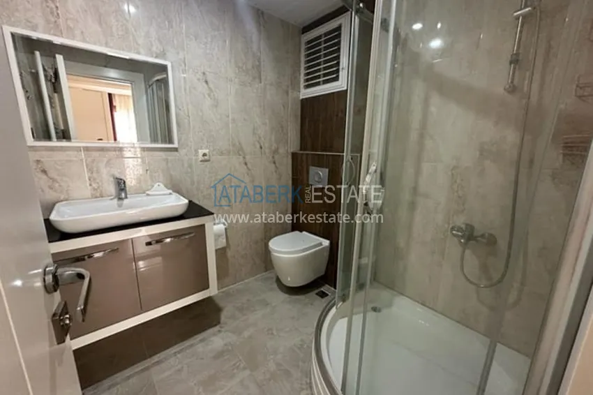 Приобрести Уютная трехкомнатная квартира с остекленным балконом в районе Мезитли-Мерсин 7 