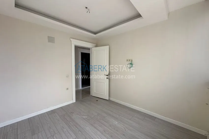 Приобрести Просторная квартира 5+1 с видом на море в районе Мезитли-Мерсин 28 