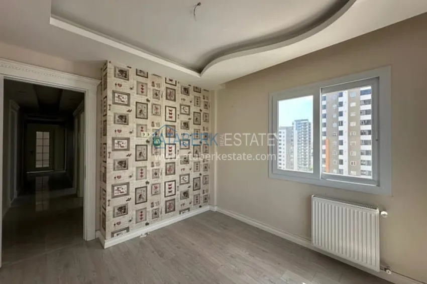 Приобрести Просторная квартира 5+1 с видом на море в районе Мезитли-Мерсин 32 