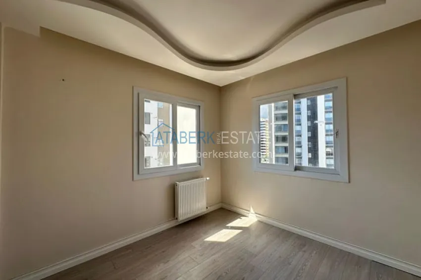 Приобрести Просторная квартира 5+1 с видом на море в районе Мезитли-Мерсин 34 