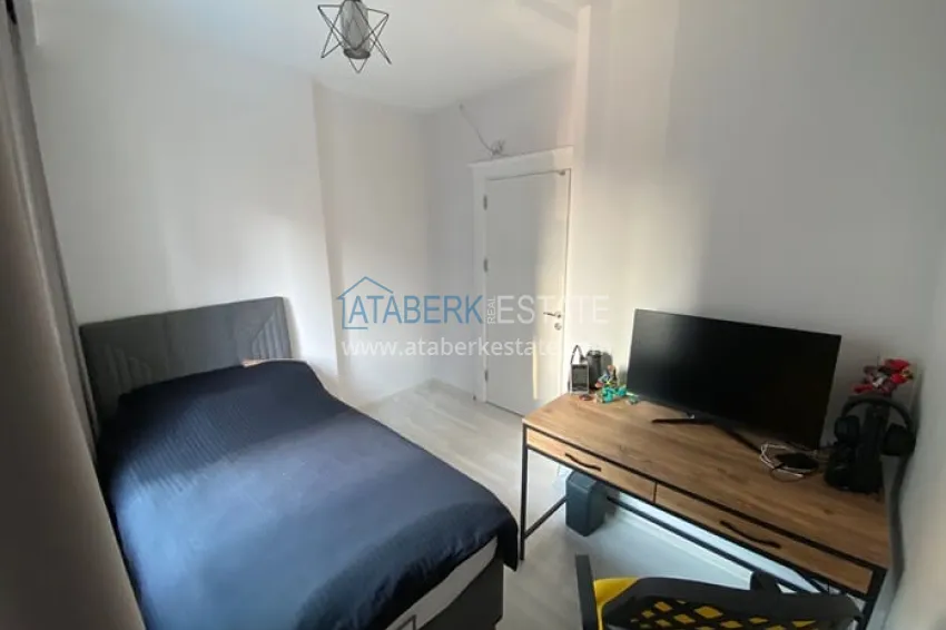 Приобрести Квартира 4+1 с отоплением и частично мебелью и техникой, район Соли-Мерсин 6 