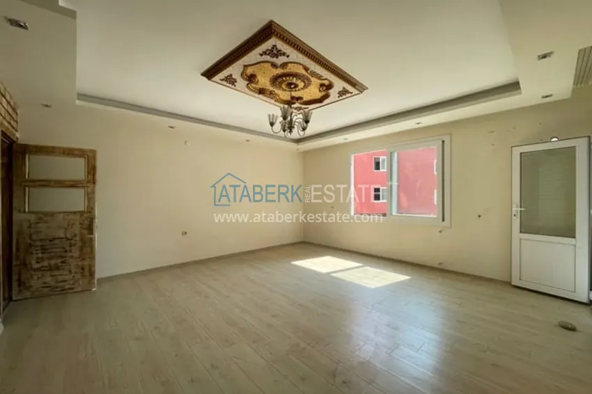 Приобрести Квартира 3+1 с отдельной кухней в 100 метрах от моря район Мезитли-Мерсин 3 