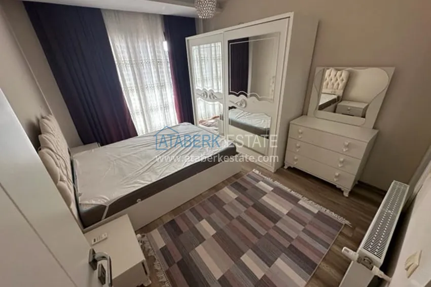 Приобрести Уютная трехкомнатная квартира с остекленным балконом в районе Мезитли-Мерсин 3 