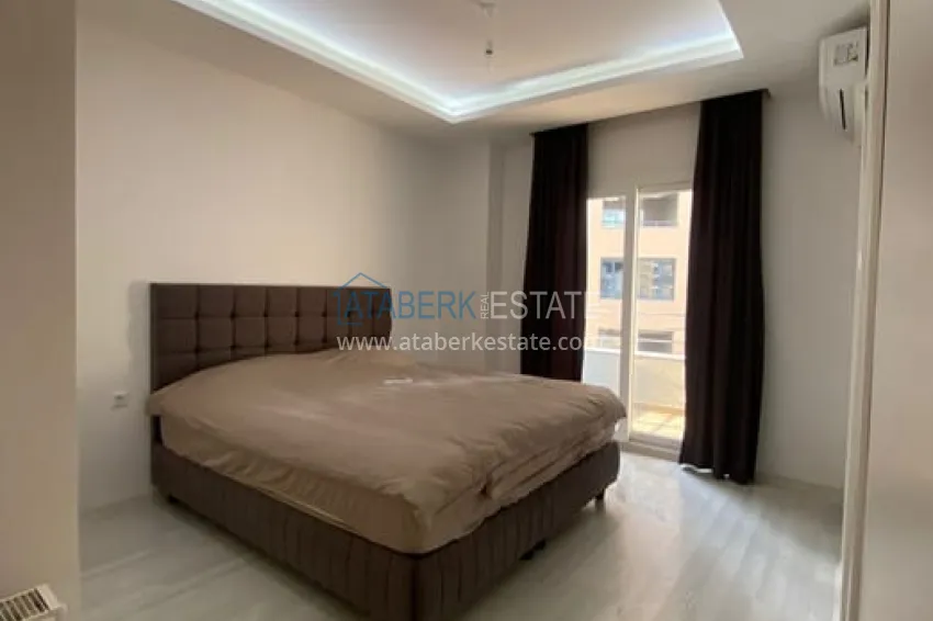 Приобрести Квартира 4+1 с отоплением и частично мебелью и техникой, район Соли-Мерсин 12 