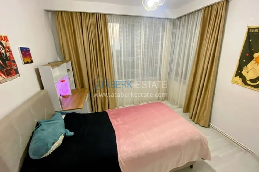 Приобрести Квартира 4+1 с отоплением и частично мебелью и техникой, район Соли-Мерсин 14 