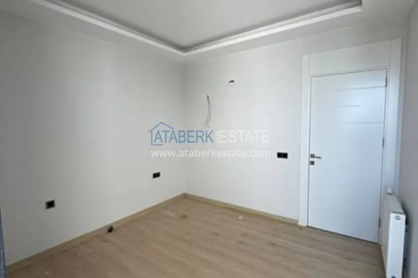 Приобрести Просторный пентхаус-дуплекс с открытым видом на море район Соли-Мерсин 18 