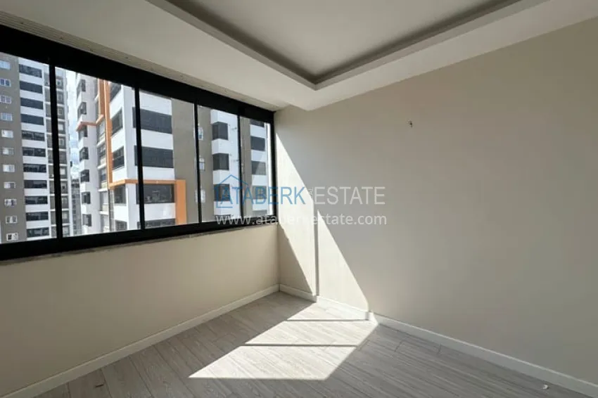 Приобрести Просторная квартира 5+1 с видом на море в районе Мезитли-Мерсин 25 