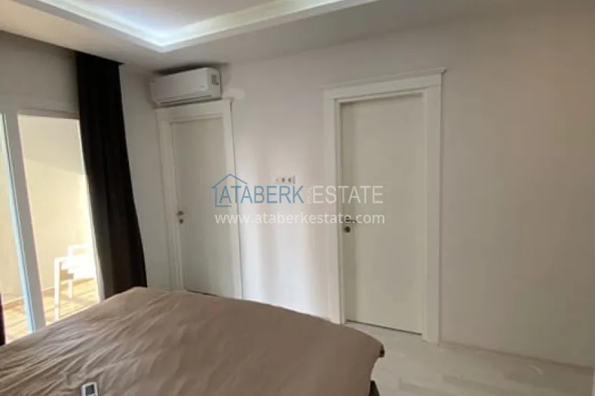 Приобрести Квартира 4+1 с отоплением и частично мебелью и техникой, район Соли-Мерсин 10 