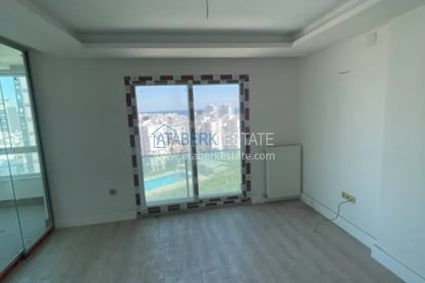 Приобрести Квартира 3+1 с чистовой отделкой в районе Тедже-Мерсин 4