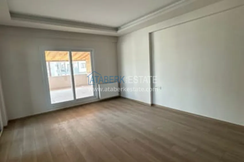 Приобрести Трехкомнатная квартира с чистовой отделкой и террасой район Мезитли-Мерсин 5 