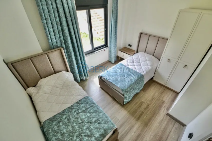 Приобрести Двухэтажная вилла 3+1 с мебелью в коттеджном поселке, район Каргыджак – Алания 11 