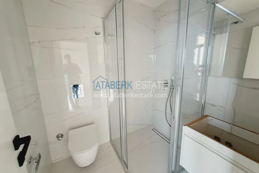 Приобрести Видовой пентхаус-дуплекс в элитном жилом комплексе – Алания, район Махмутлар 14 