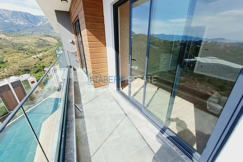 Приобрести Видовой пентхаус-дуплекс в элитном жилом комплексе – Алания, район Махмутлар 16 