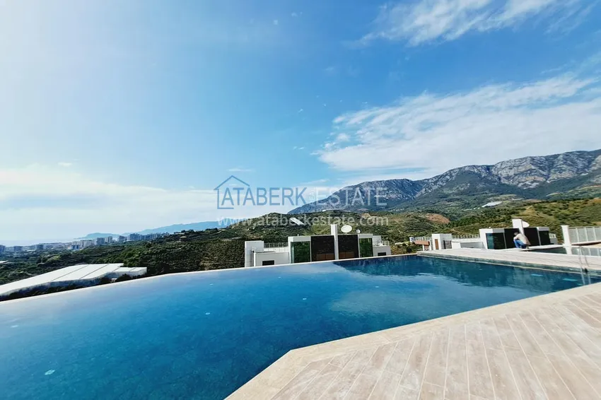 Видовой пентхаус-дуплекс в элитном жилом комплексе – Алания, район Махмутлар 5 