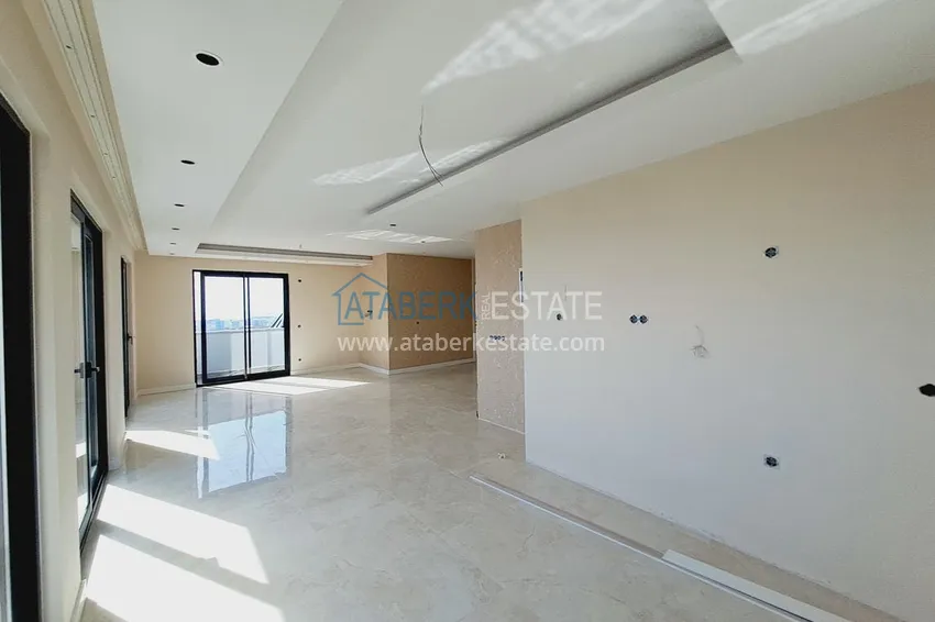 Приобрести Видовой пентхаус-дуплекс в элитном жилом комплексе – Алания, район Махмутлар 4 