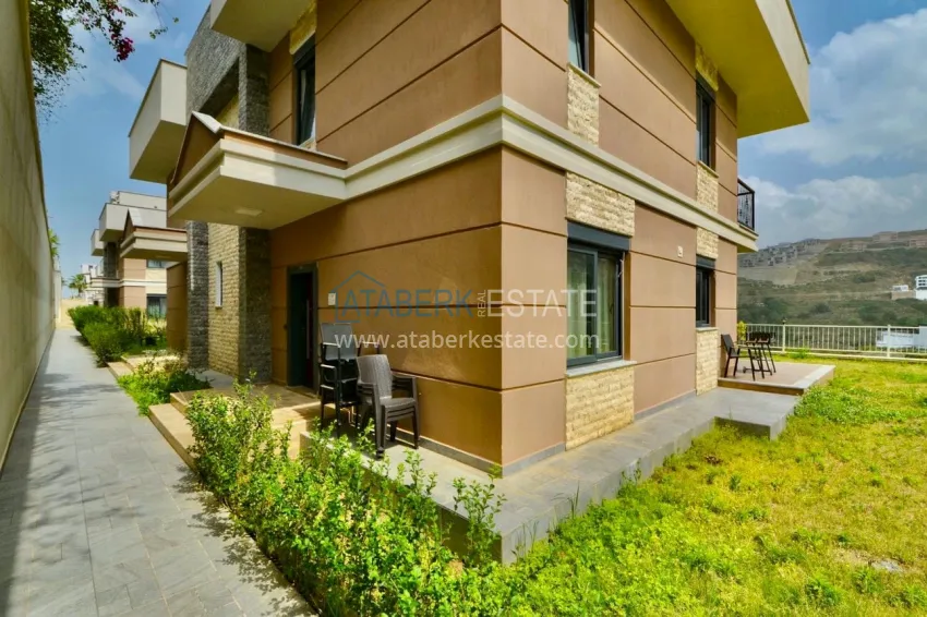 Двухэтажная вилла 3+1 с мебелью в коттеджном поселке, район Каргыджак – Алания 13 