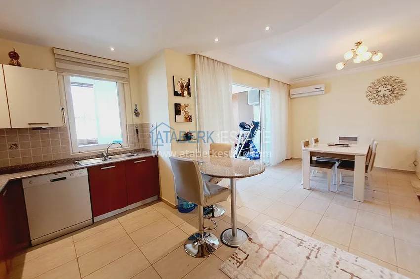 Приобрести Недвижимость под ВНЖ. Квартира от собственника с мебелью, застекленными балконами и видом на горы в Алании, район Тосмур 7 