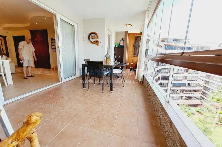 Приобрести Недвижимость под ВНЖ. Квартира от собственника с мебелью, застекленными балконами и видом на горы в Алании, район Тосмур 8 