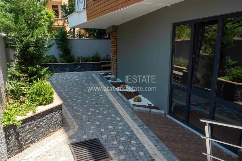 Квартира в центре Алании с мебелью в 200 метрах от пляжа Кейкубат 9