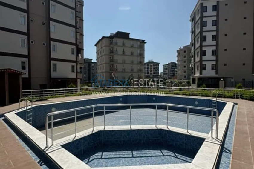 Квартира 2+1 с чистовой отделкой в современном жилом комплексе Мезитли-Мерсин 2 