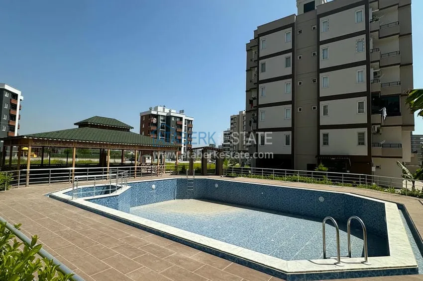 Квартира 2+1 с чистовой отделкой в современном жилом комплексе Мезитли-Мерсин 8 