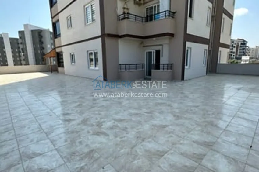 Трехкомнатная квартира с чистовой отделкой и террасой район Мезитли-Мерсин 1 