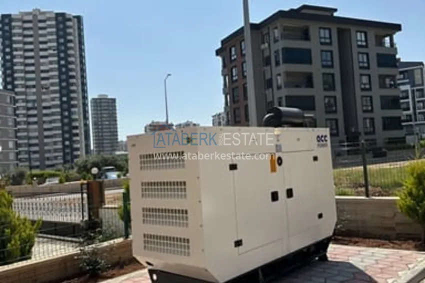 Трехкомнатная квартира с чистовой отделкой и террасой район Мезитли-Мерсин 5 