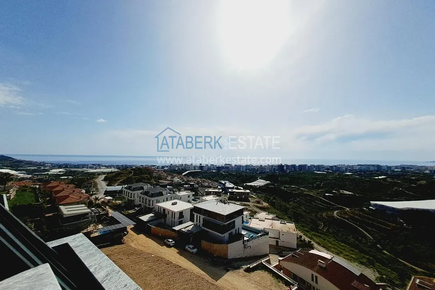 Приобрести Видовой пентхаус-дуплекс в элитном жилом комплексе – Алания, район Махмутлар 25 