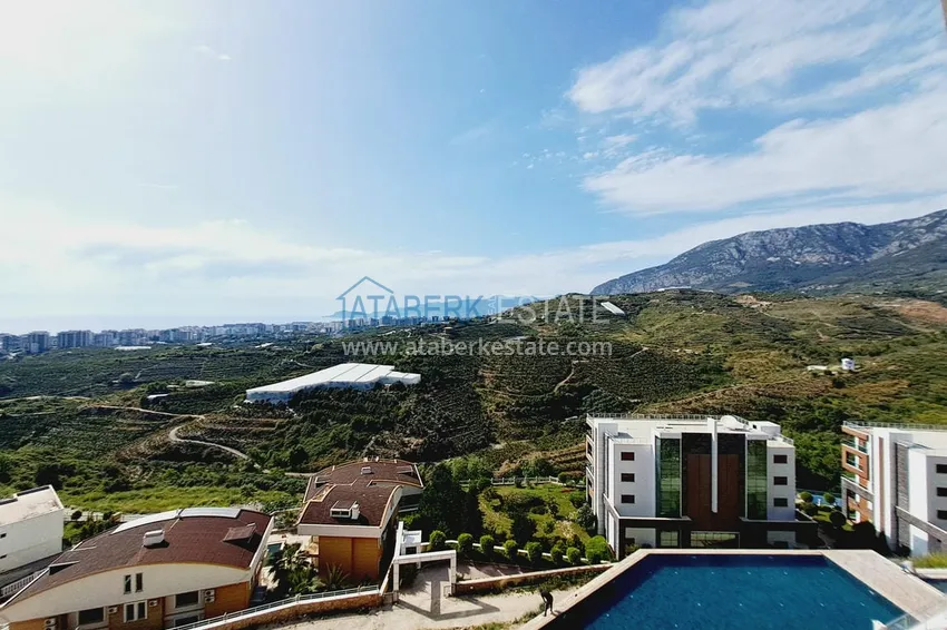 Приобрести Видовой пентхаус-дуплекс в элитном жилом комплексе – Алания, район Махмутлар 26 