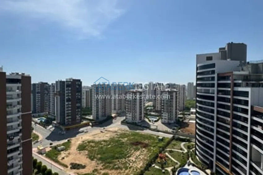 Приобрести Просторный пентхаус-дуплекс с открытым видом на море район Соли-Мерсин 61 