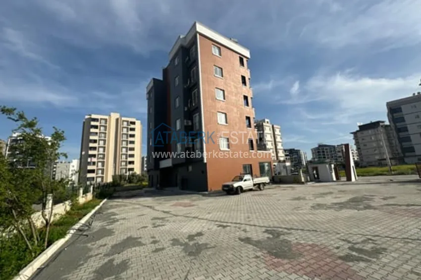 Квартира 1+1 в малоэтажном жилом доме в районе Мезитли-Мерсин 5 