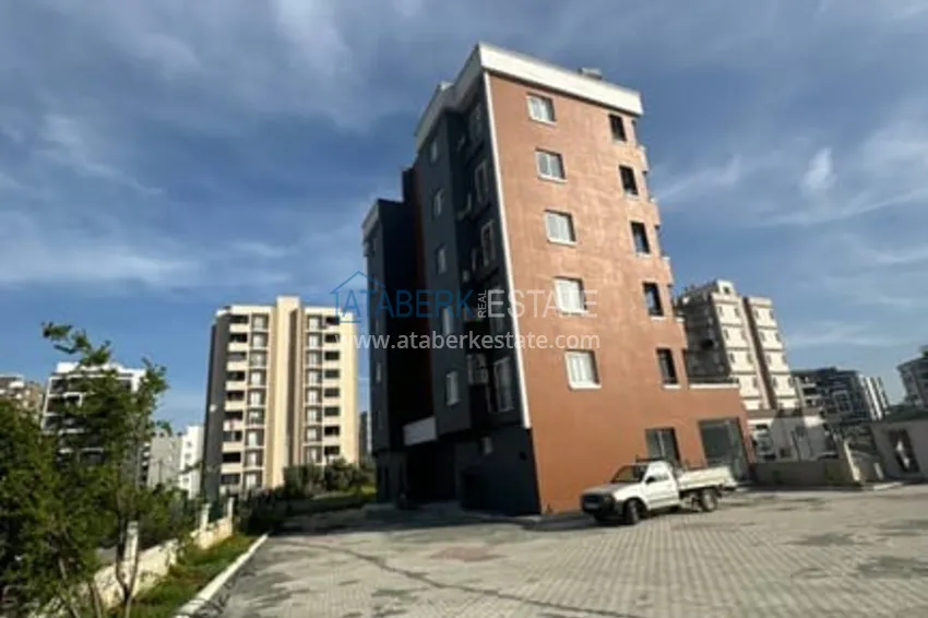 Квартира 1+1 в малоэтажном жилом доме в районе Мезитли-Мерсин 6 