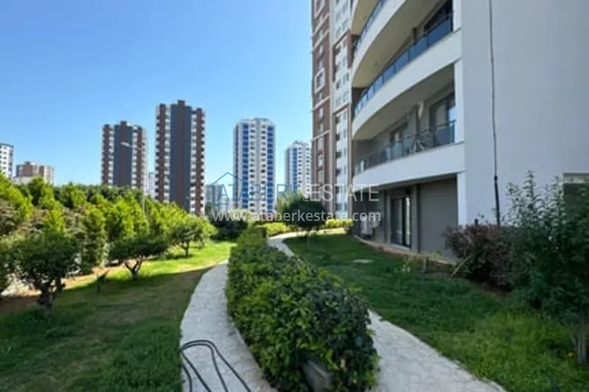 Просторный пентхаус-дуплекс с открытым видом на море район Соли-Мерсин 4 