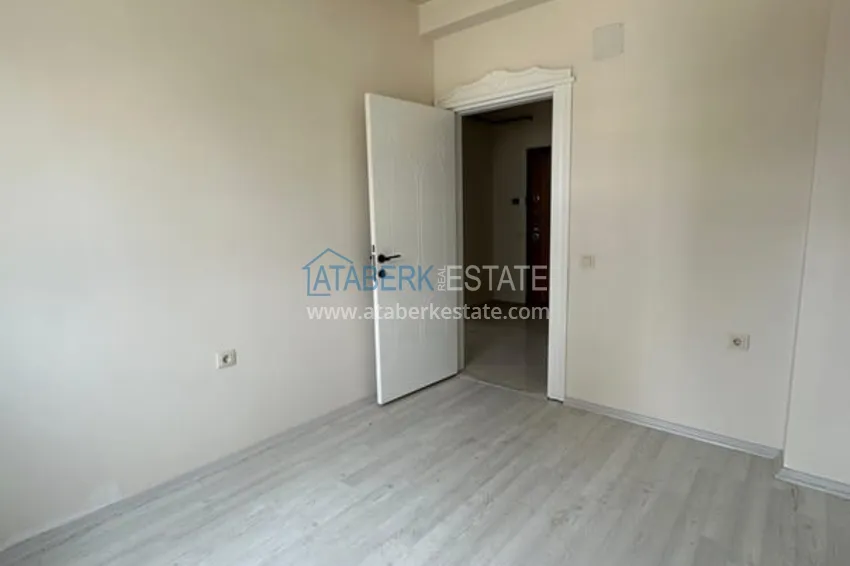 Приобрести Квартира 3+1 с отдельной кухней и застекленным балконом Соли-Мерсин 9 