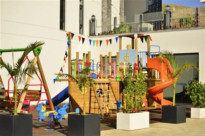 Просторная двухкомнатная квартира с панорамным видом на море напрямую от владельца в Алании - район Конаклы 9