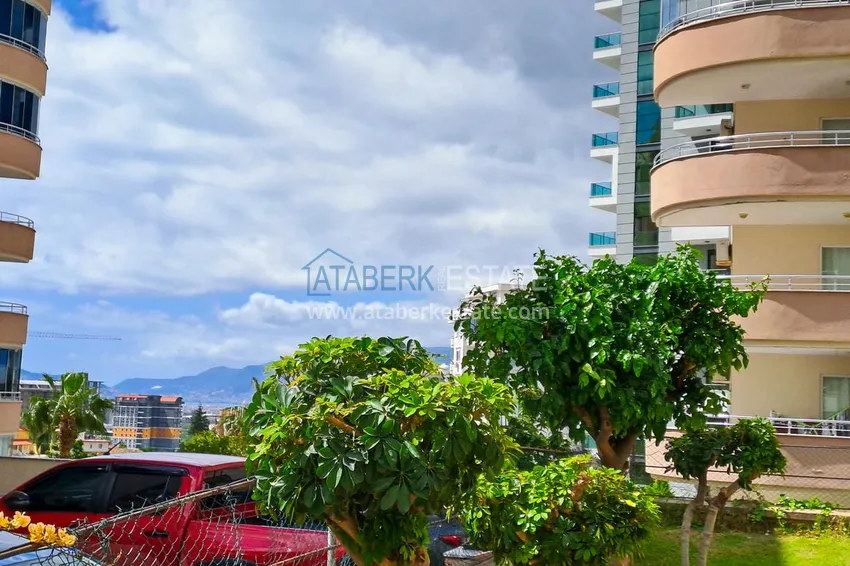 Просторная трехкомнатная квартира с видом на море и горы в районе Махмутлар, Алания  11 