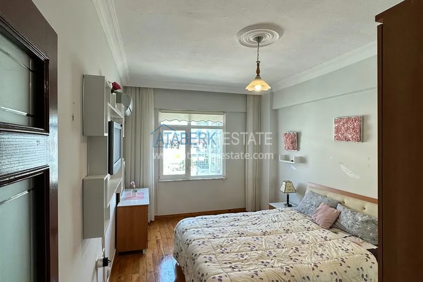 Приобрести Трехкомнатная квартира в уютном комплексе с бассейном в 300 метрах от моря 11