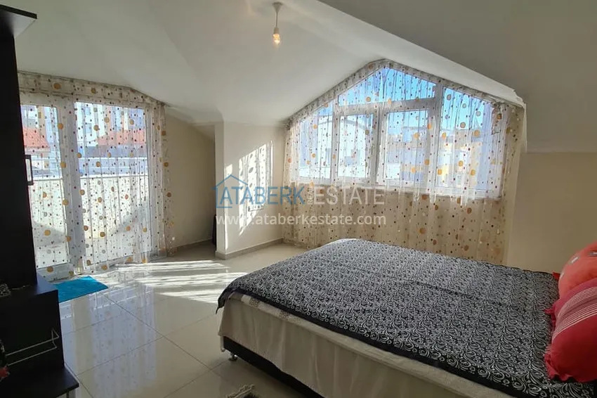 Приобрести Двухэтажная квартира с мебелью и сауной в центре Алании на первой береговой - район пляжа Клеопатра. Недвижимость под ВНЖ 11 