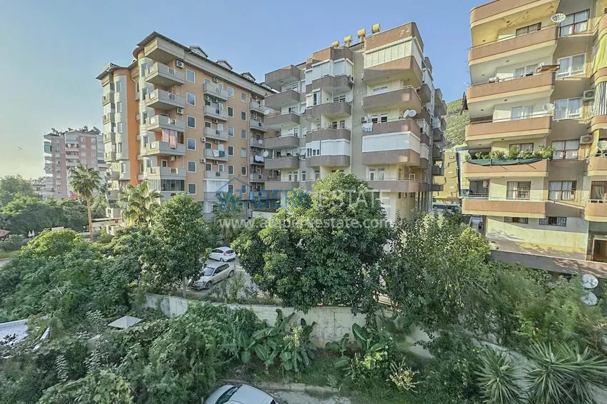 Приобрести Квартира в центре Алании с мебелью, в 700 метрах от пляжа Клеопатра 12 