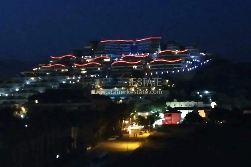 Приобрести Просторная двухкомнатная квартира с панорамным видом на море напрямую от владельца в Алании - район Конаклы 14