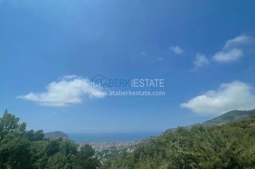 Продажа земли с разрешением на строительство в Алании, район Бекташ 2