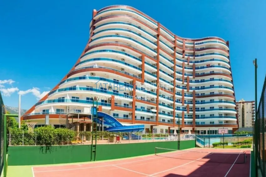 Меблированная квартира в комплексе сегмента люкс в Алании, район Махмутлар 1 