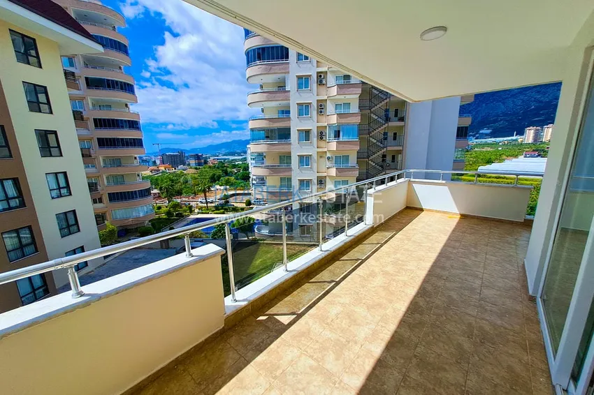 Приобрести Просторная трехкомнатная квартира с видом на море и горы в районе Махмутлар, Алания  22 